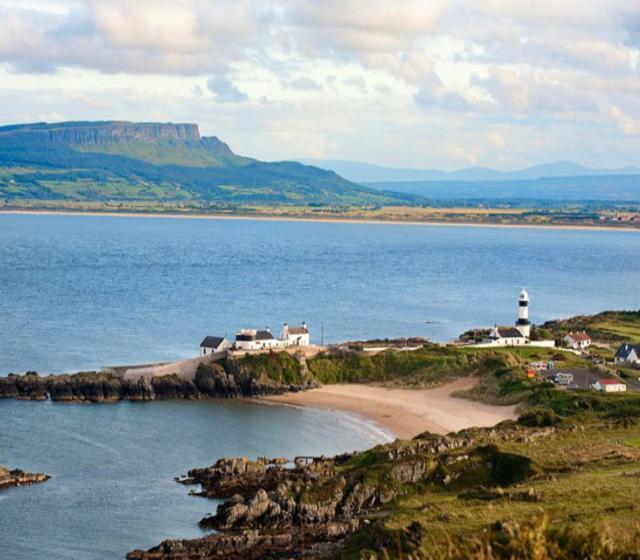 Superior 4 Bed House In Moville Donegal .ヴィラ エクステリア 写真